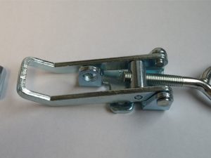 Large Overcentre Fastener